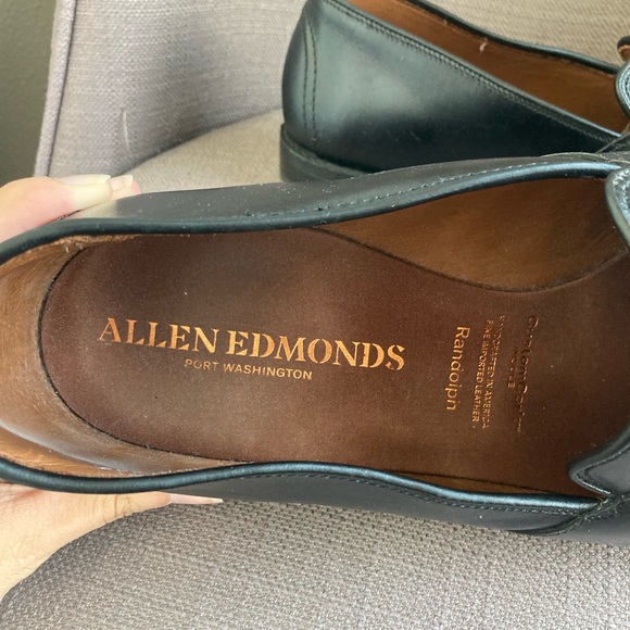 Allen Edmonds Randolph Penny Loafers in Black 12 - Picture 3 of 9